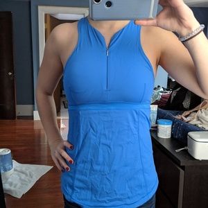 Lululemon tank with built in bra